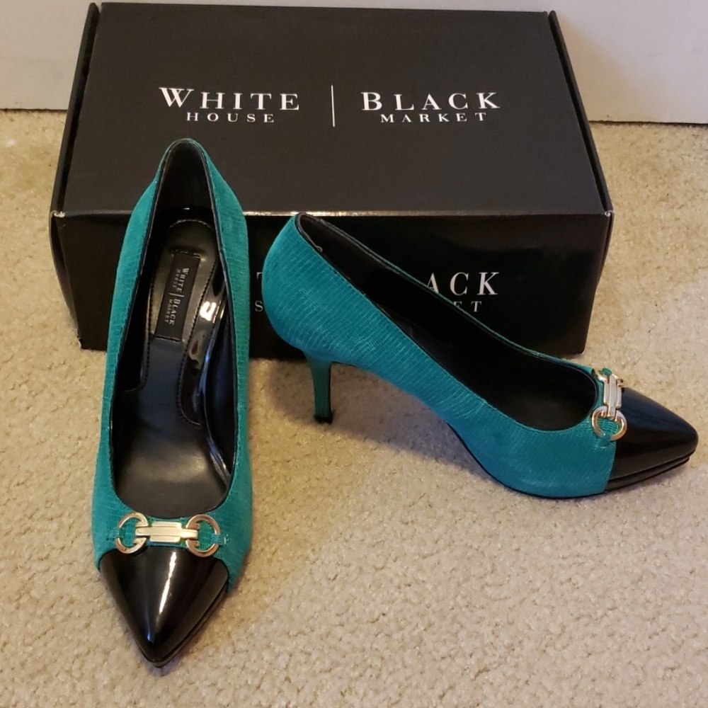 White House/Black Market Samantha Heels size 7